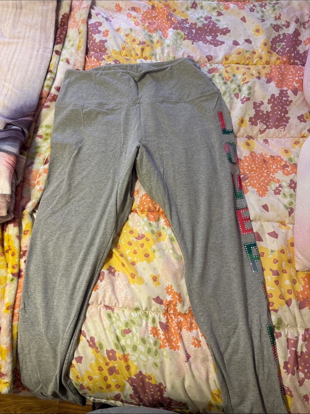 PINK Victoria's Secret Gray Leggings with Side Logo Detail Rhinestones size XXL